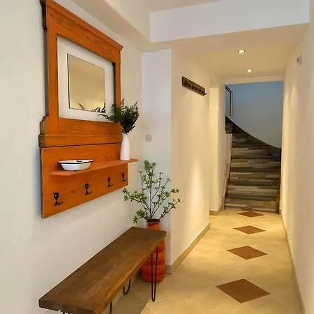 Mi Casita *