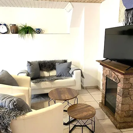 Mi Casita *